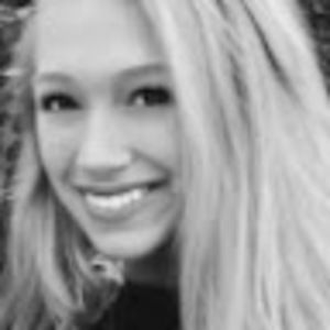 Meet your Posher, Carly